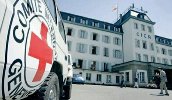 لجنة الصليب الأحمر تؤكد استعدادها للعب دور في تبادل الأسرى باليمن