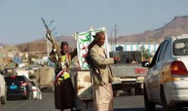 صراع النفوذ والجبايات تعصف بقيادات من الطراز الثقيل للمليشيات الحوثية في صنعاء