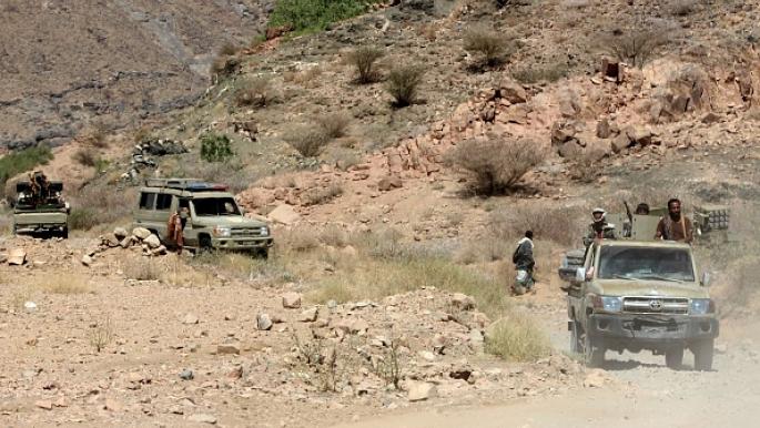 تحصينات الحوثيين تتداعى جنوبي مأرب قوات الشرعية تتوغل في