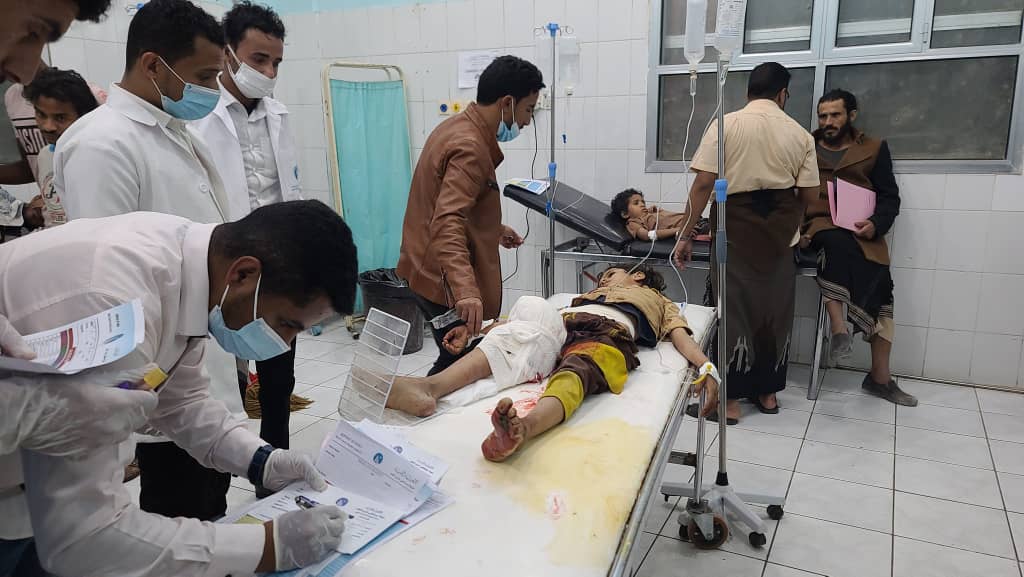 إرتفاع ضحايا جريمة الحوثي بـ مأرب إلى 39 شهيدا وجريحا