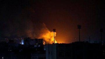 انفجارات عنيفة تهز أرجاء العاصمة صنعاء وهذا ماحدث في تعز والحديدة.. مصادر مأرب برس تكشف التفاصيل